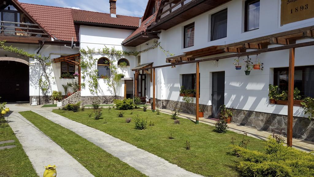 Hotel Casa Gross Cristian  Exterior foto